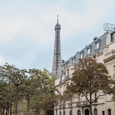 Veeve - Rhapsody Of Light * Paris